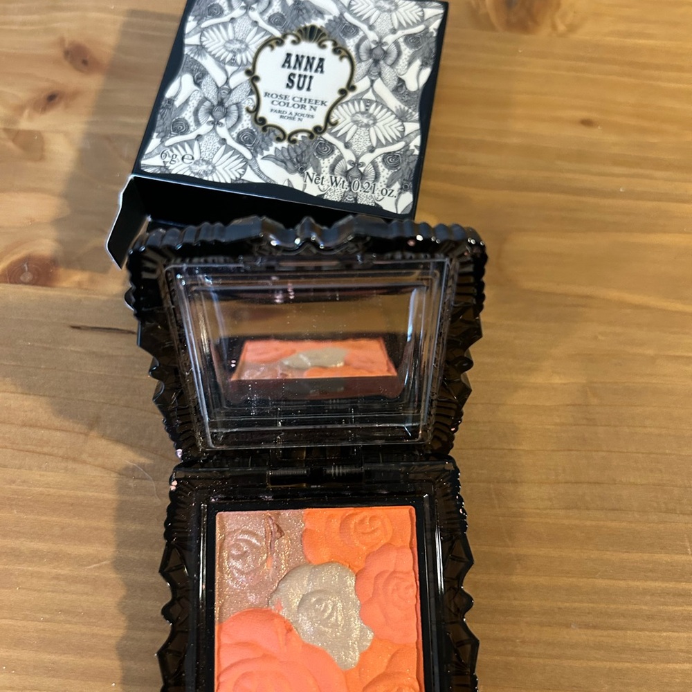 Anna Sui Rose Cheek Color Palette - Orange and Silver